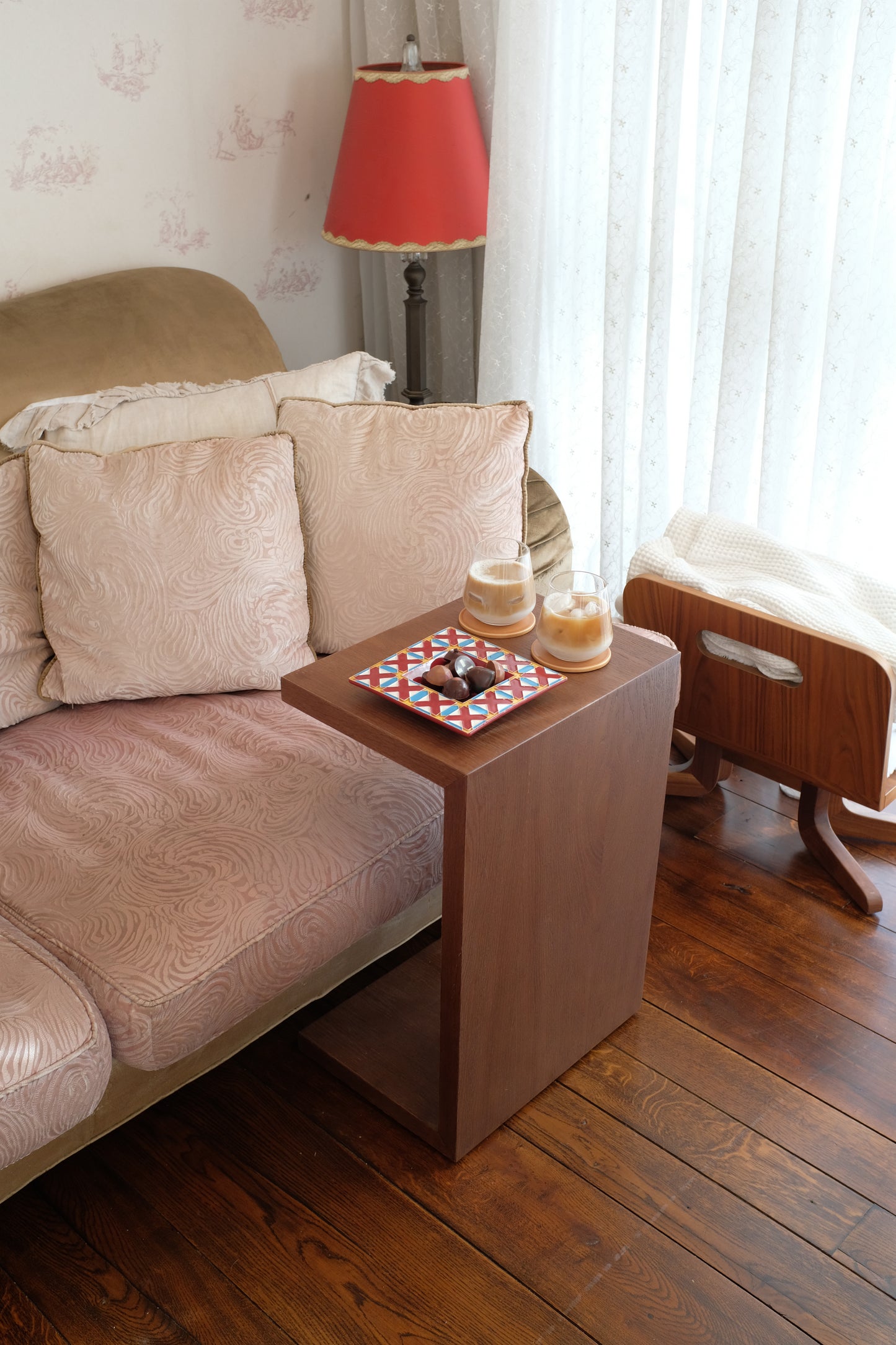 Timber Sofa Catch