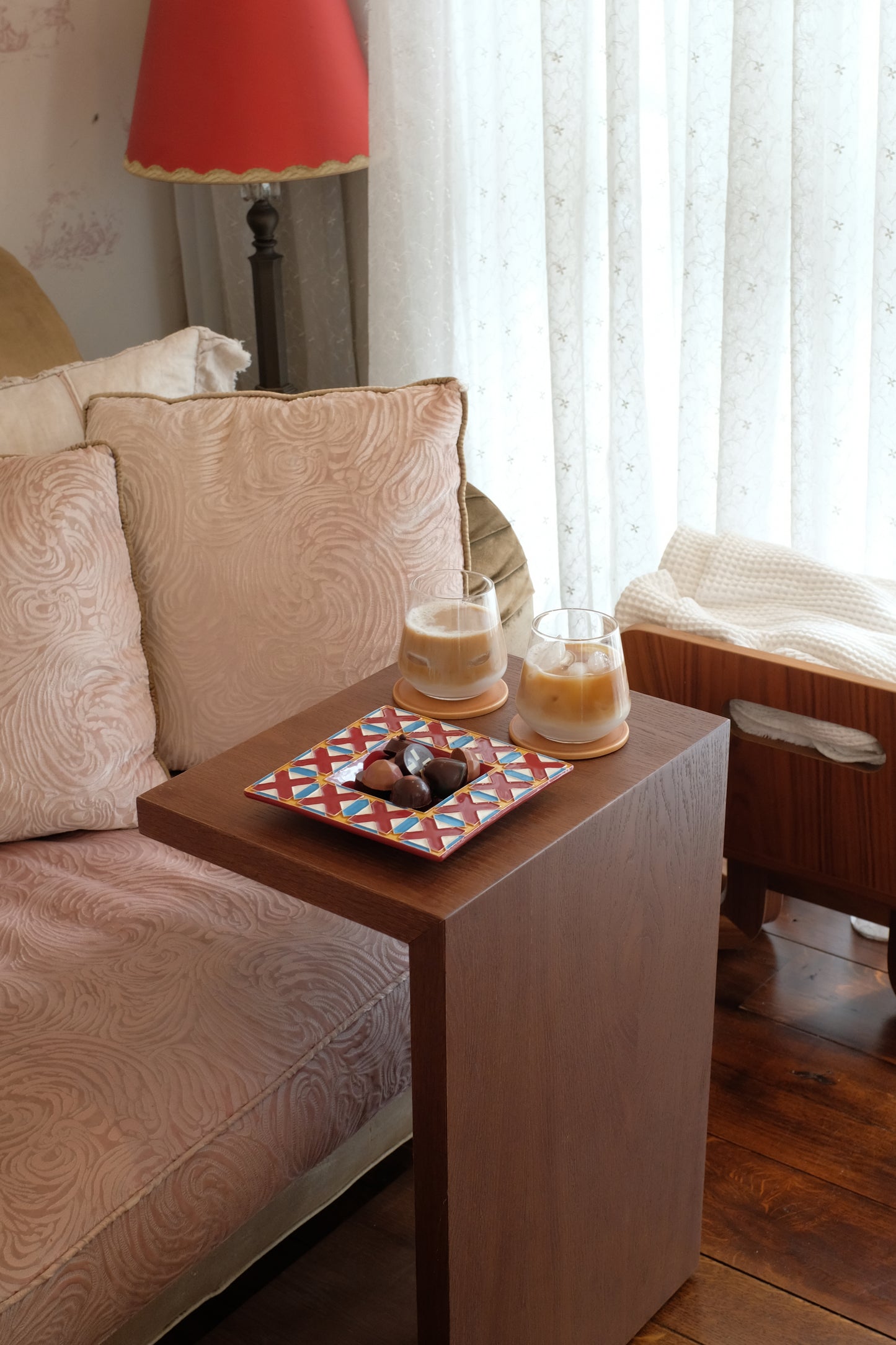 Timber Sofa Catch